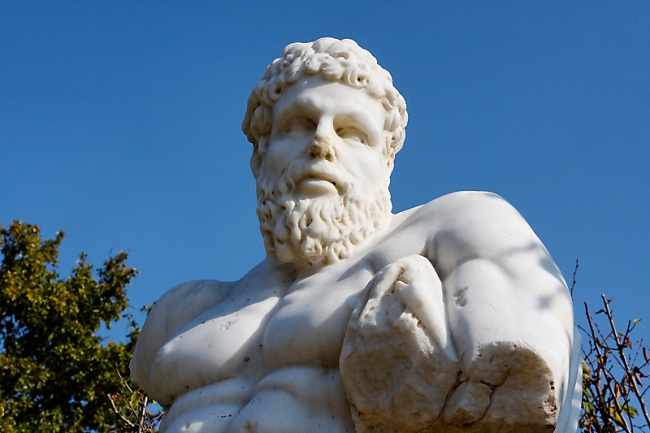 Chateau du Champ de Bataille-143